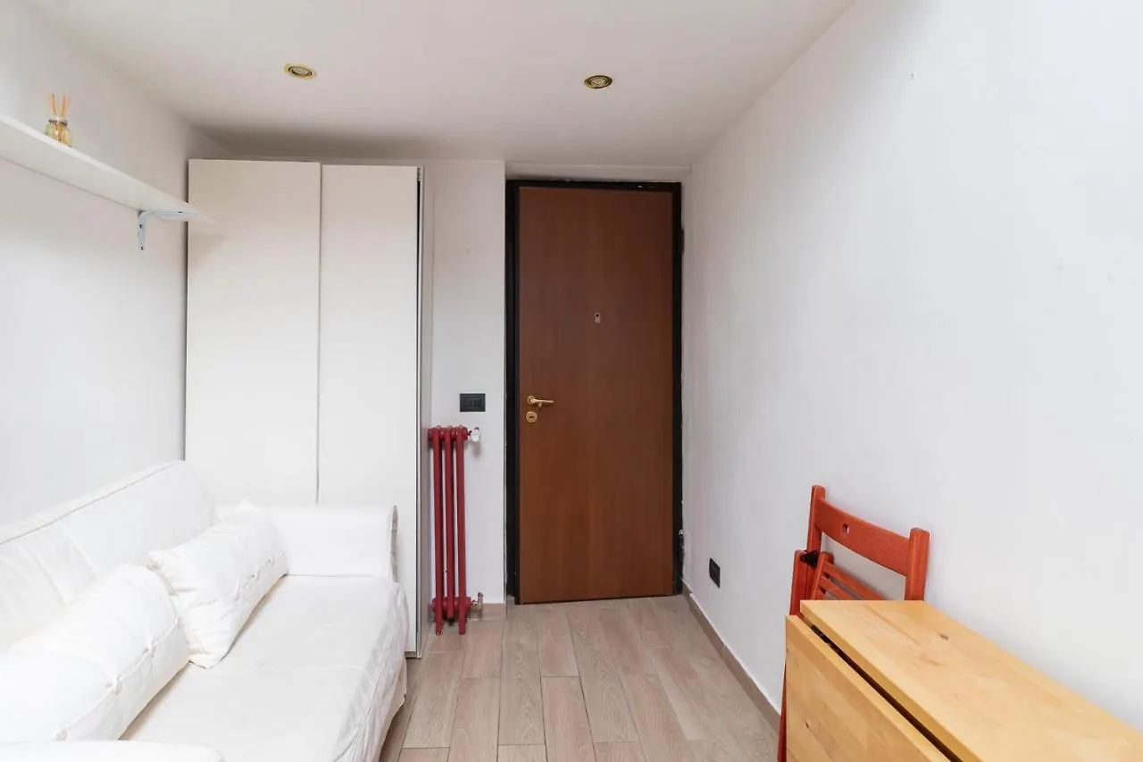 Citta' Studi Apartment Poggi 7 Milan Italy