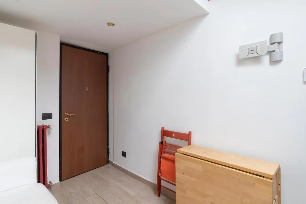 Citta' Studi Apartment Poggi 7 Milánó